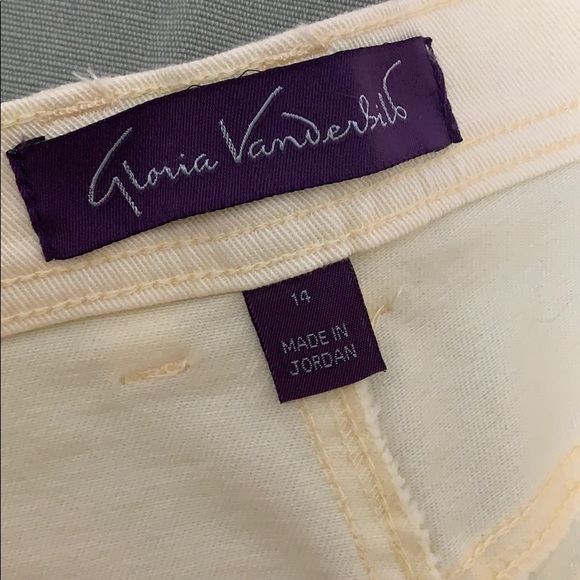Gloria Vanderbilt Jeans in Yellow - Picture 4 of 6